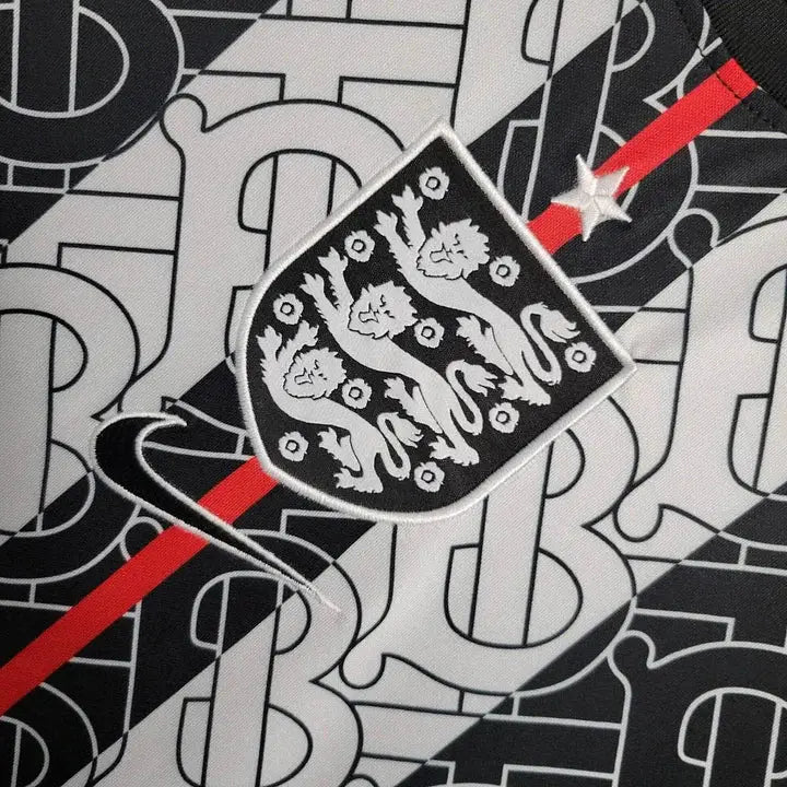 Angleterre x BRBRRY Black/White
