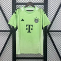 FC Bayern Munich Gardien 2025/2026