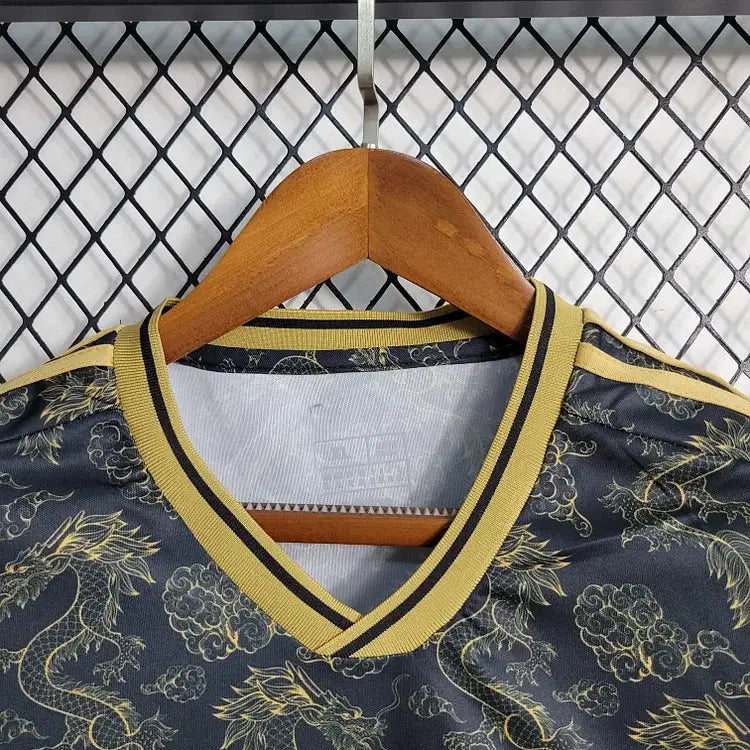 Japon Concept Dragon Black & Gold