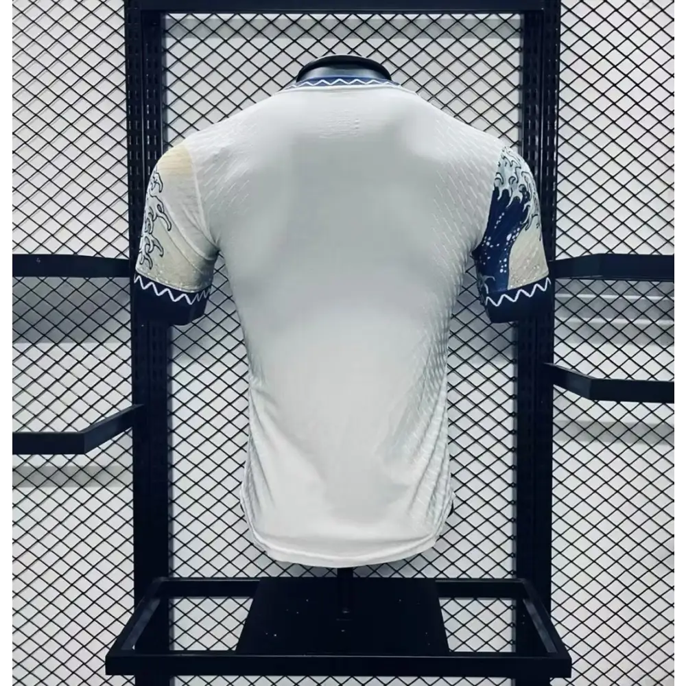 Japon Concept Golden Waves