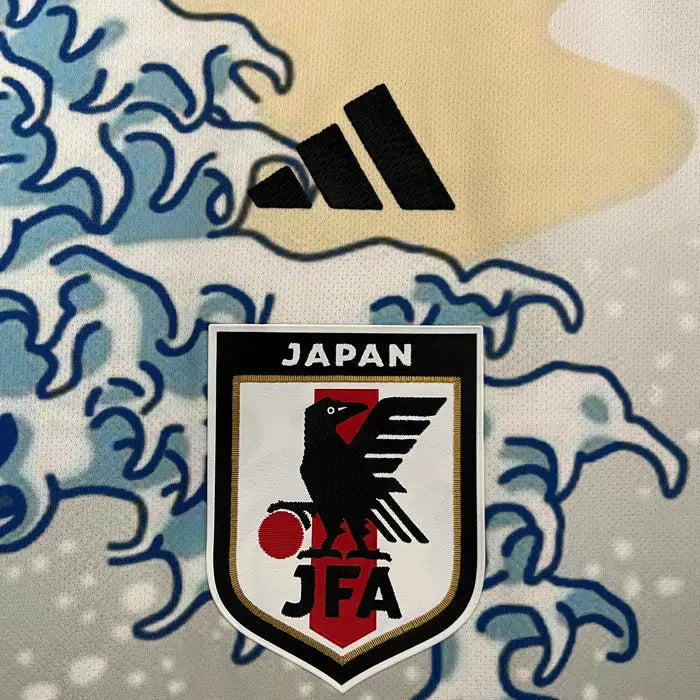 Japon Concept Golden Waves