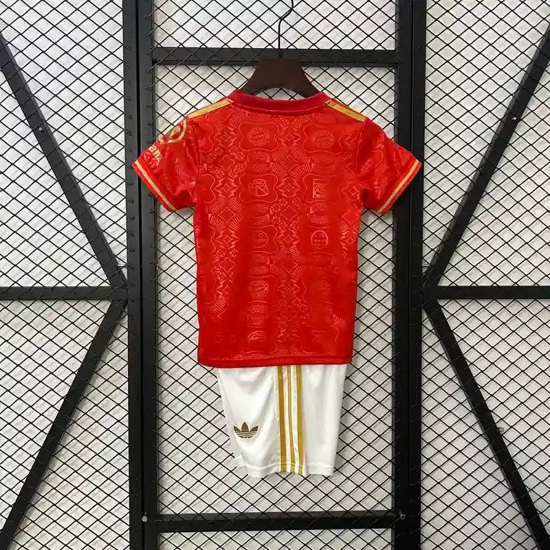 Kit enfant Bayern Munich Domicile 2025/2026