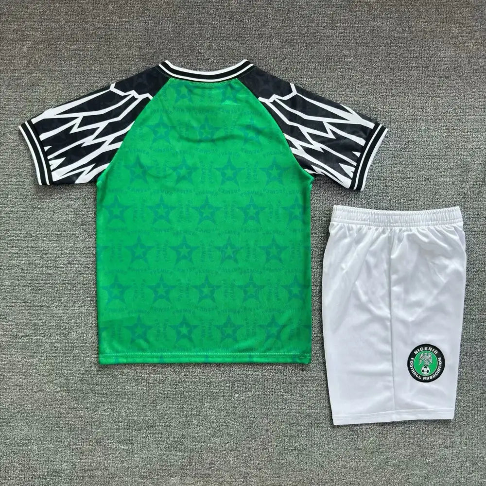 Kit enfant Nigeria retro