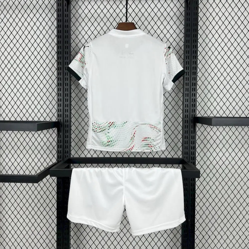 Kit enfant Portugal Extérieur 2025/2026