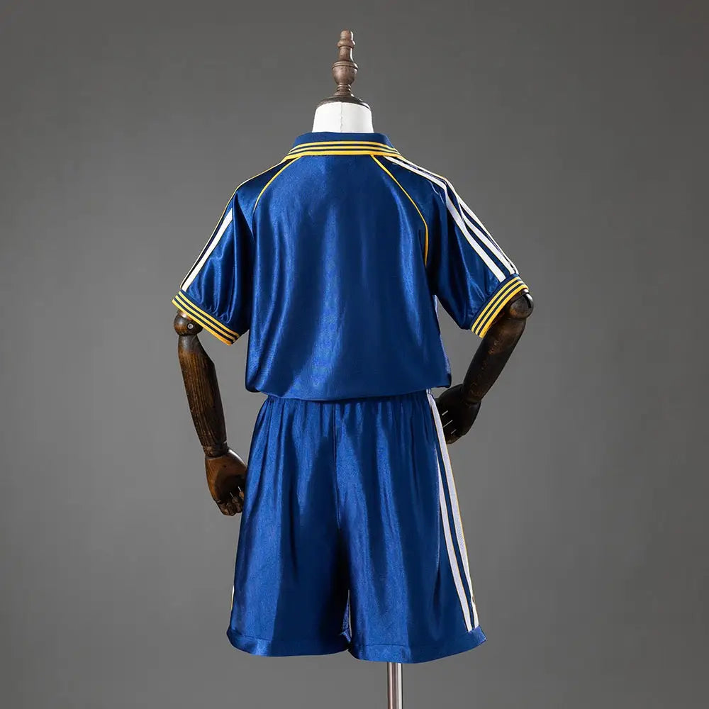 Kit enfant Real Madrid Retro 2000 Third