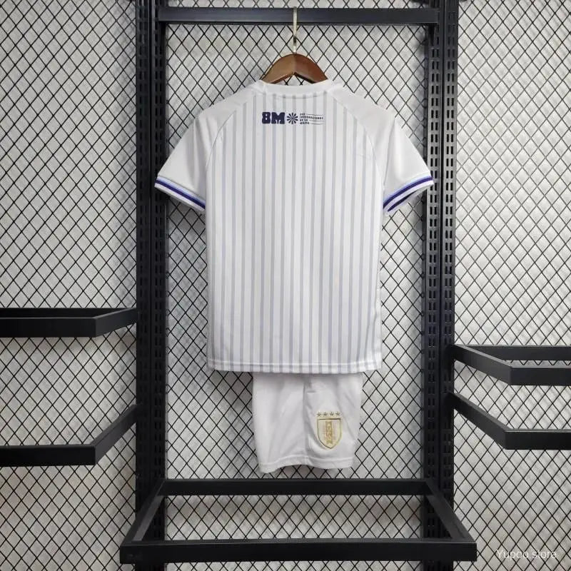 Kit enfant Uruguay Extérieur 2024