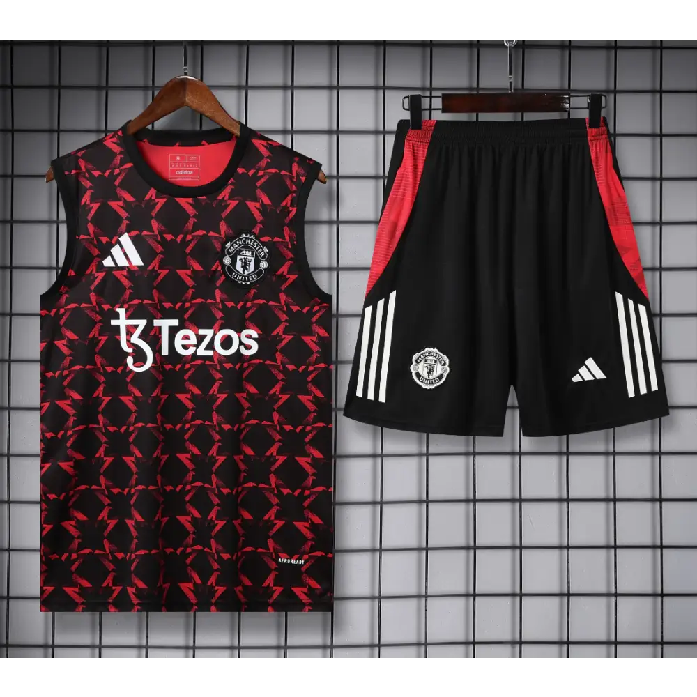Kit Entraînement Manchester United Noir & Rouge Tâché 2025/2026