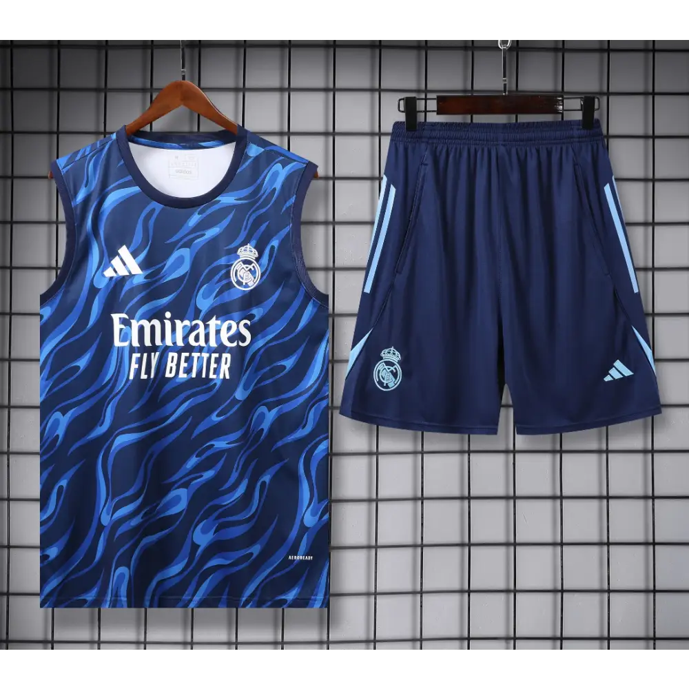 Kit Entraînement Real Madrid Bleu Rayé 2025/2026