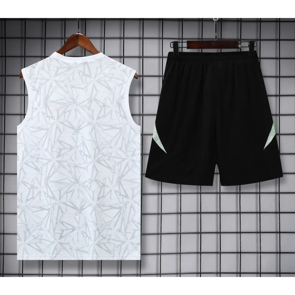 Kit Entraînement Real Madrid Motifs Noir & Blanc 2025/2026