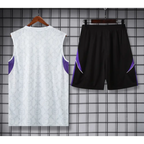 Kit Entraînement Real Madrid Noir & Blanc 2025/2026