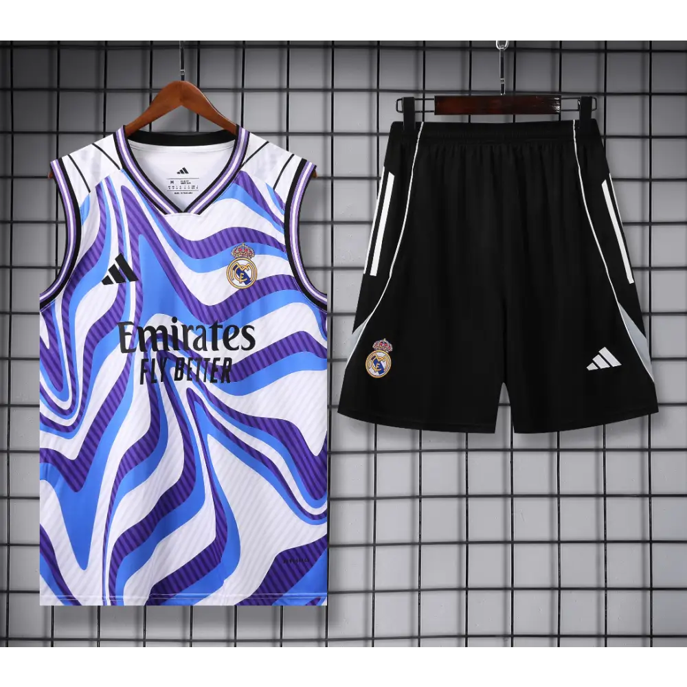 Kit Entraînement Real Madrid Noir Blanc & Bleu 2025/2026