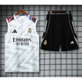 Kit Entraînement Real Madrid Noir & Blanc Rayé 2025/2026