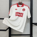 Maillot Adidas Trefoil Blanc et Rouge Oasis 2026