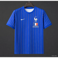 Maillot France pré match Coupe du Monde 2026 Jacquemus