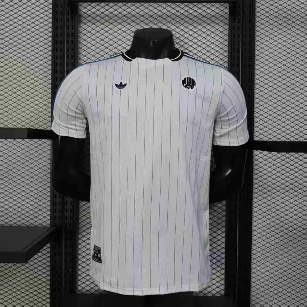 Maillot Newcastle Utd concept version joueur 2025/2026