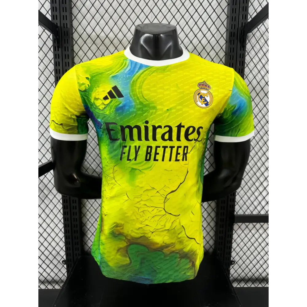 Maillot Real Madrid jaune version joueur 2025/2026
