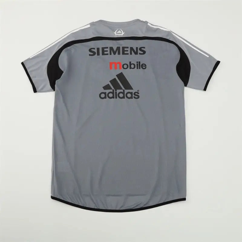 Maillot Real Madrid Training Retro gris 2004/2005