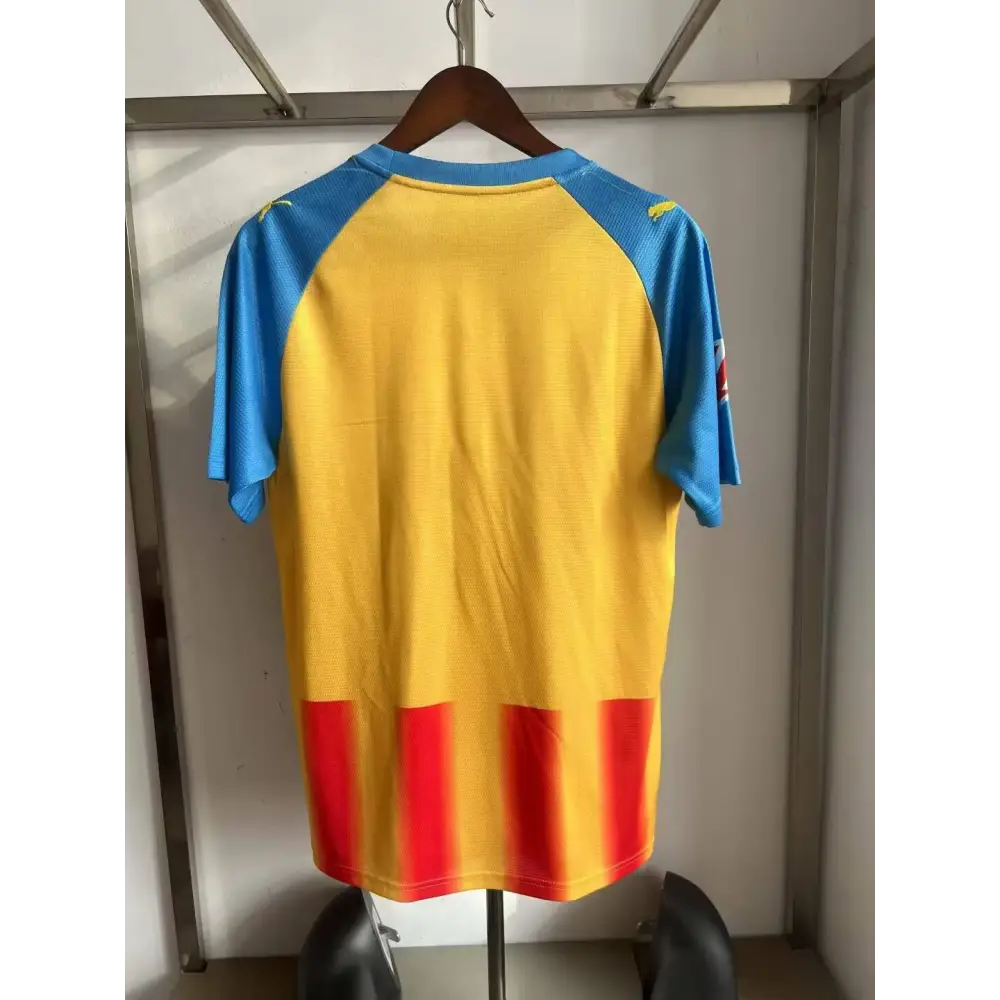 Valence CF Extérieur Rouge/Jaune 2025/2026